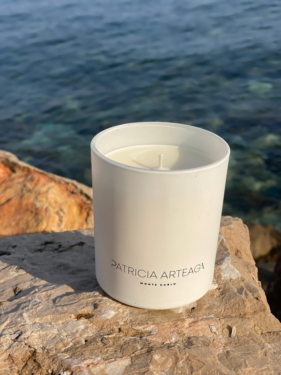 The Hidden Dangers of Paraffin Candles and Why Our Candles Are a Healthier Choice