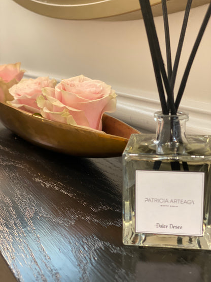 “Dulce Deseo” Reed Diffuser with Sticks